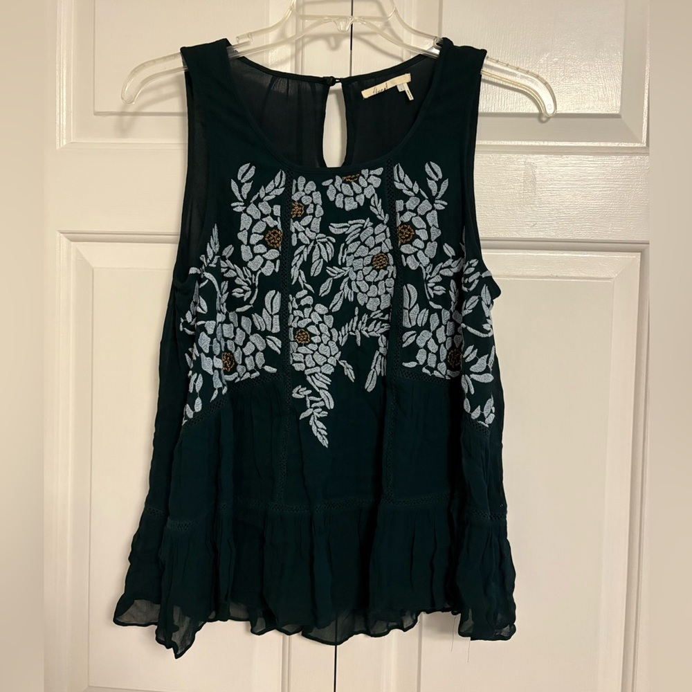 Floreat Embroidered Blouse